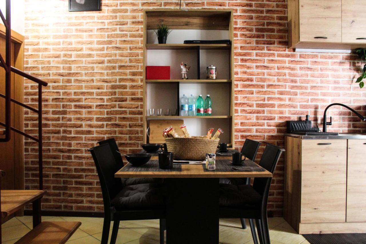 Pedamentina Pulcinella Loft Apartamento Nápoles Exterior foto